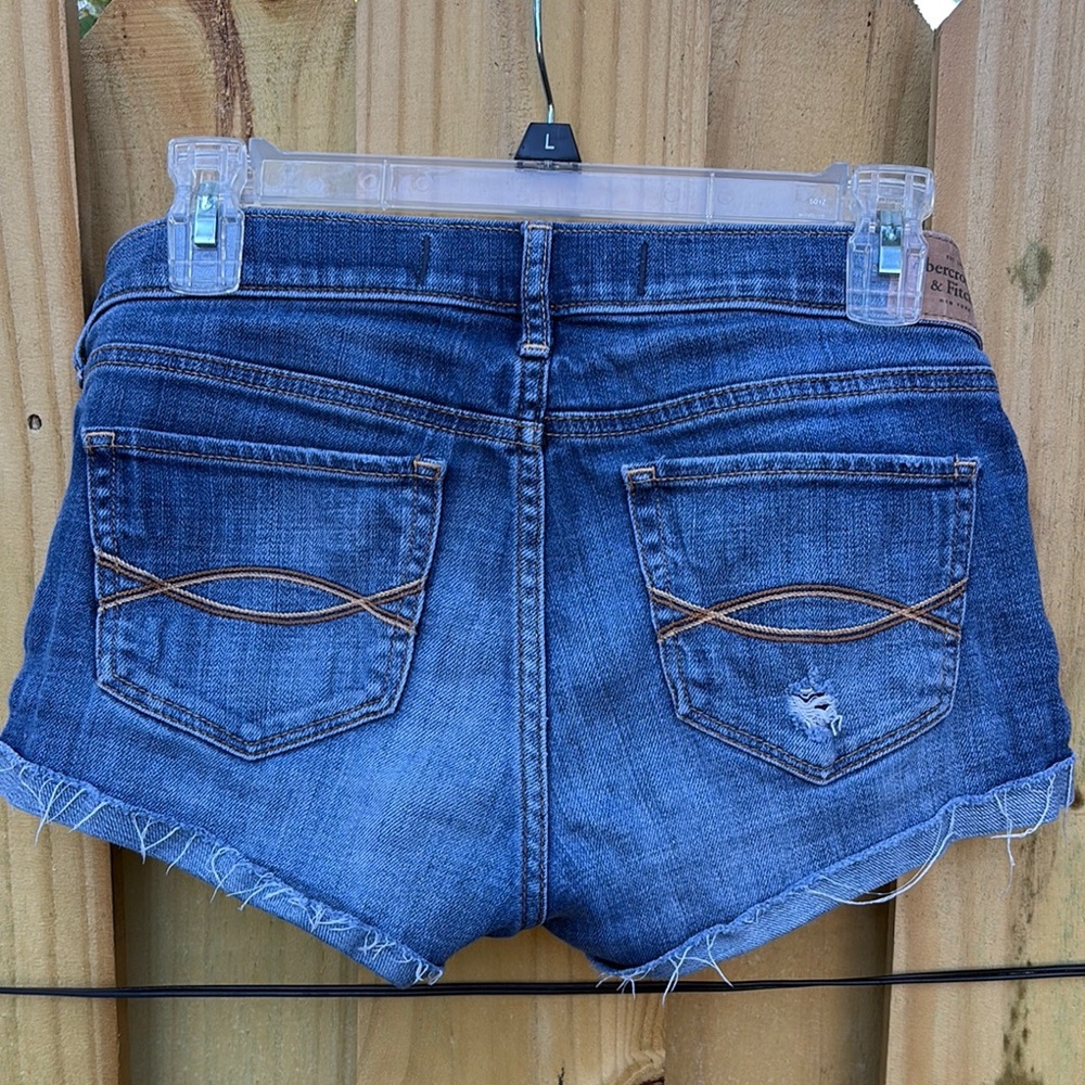 Abercrombie & Fitch Blue Distressed Jean Shorts - Picture 3 of 3